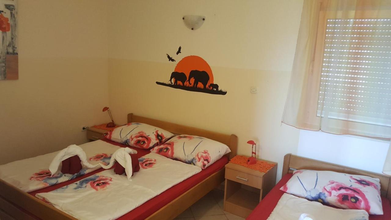 Apartments Jannine Biograd Na Moru Exterior photo