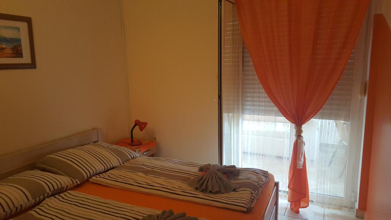 Apartments Jannine Biograd Na Moru Exterior photo