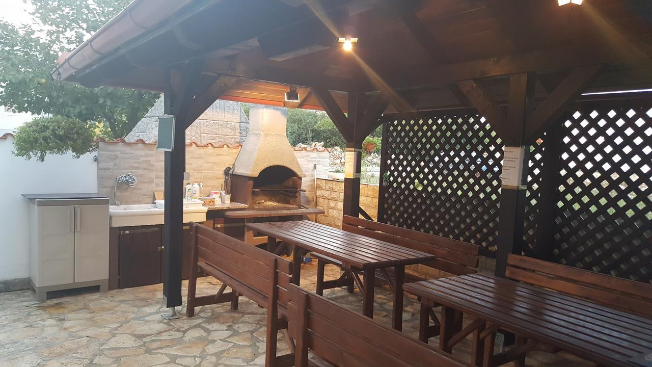 Apartments Jannine Biograd Na Moru Exterior photo